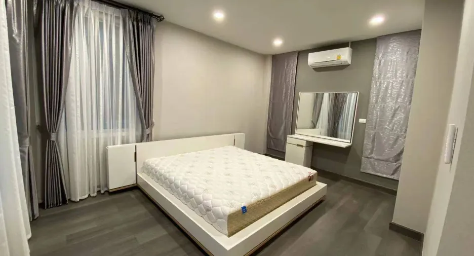 For sale and for rent 5 bedrooms villa in Mae Rim, Chiang Mai