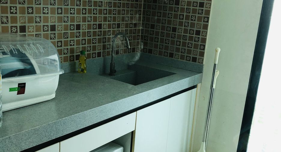 For rent 1 bed condo in Saphan Sung, Bangkok