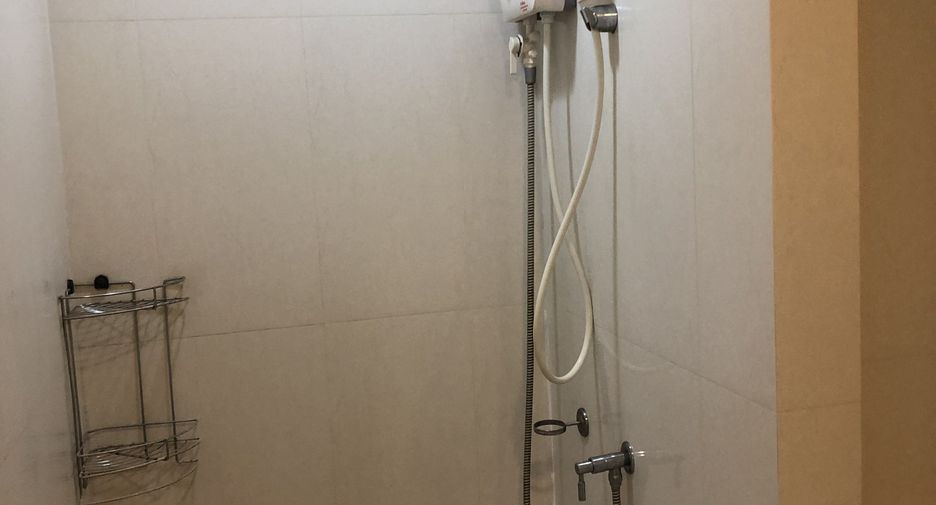 For rent 1 bed condo in Saphan Sung, Bangkok