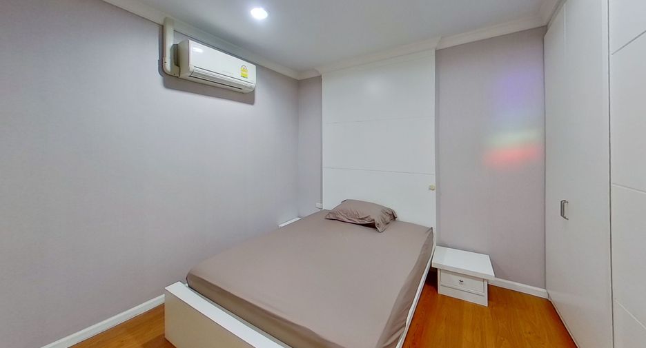 For sale and for rent 3 bedrooms condo in Watthana, Bangkok