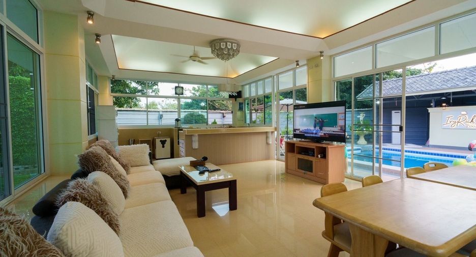 Villa zum Kauf und zur Miete mit 7 Zimmer in Hang Dong, Chiang Mai
