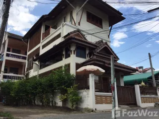 Haus zum Kauf mit 3 Zimmer in Mueang Chiang Mai, Chiang Mai