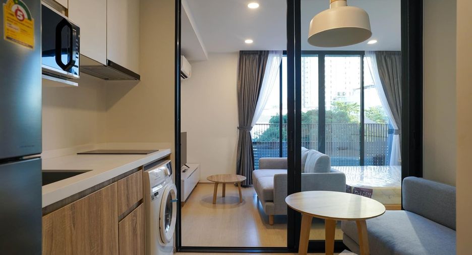 For sale and for rent studio condo in Khlong Toei, Bangkok