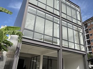 Oficina en venta y en alquiler en Bang Phli, Samut Prakan