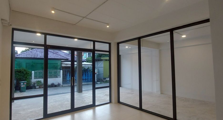 出售 和 出租 办公室 在 Bang Phli, Samut Prakan