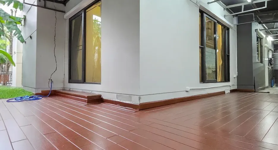 For sale 4 bedrooms house in Prawet, Bangkok