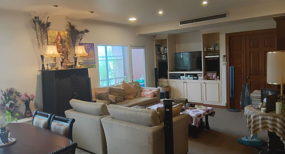 For sale 3 bedrooms condo in Bang Na, Bangkok