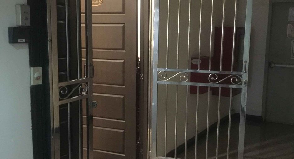 For sale 3 bedrooms condo in Bang Na, Bangkok
