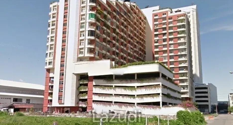For sale 3 bedrooms condo in Bang Na, Bangkok