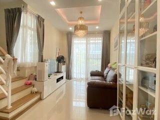 For sale and for rent 4 bedrooms townhouse in Chom Thong, Bangkok