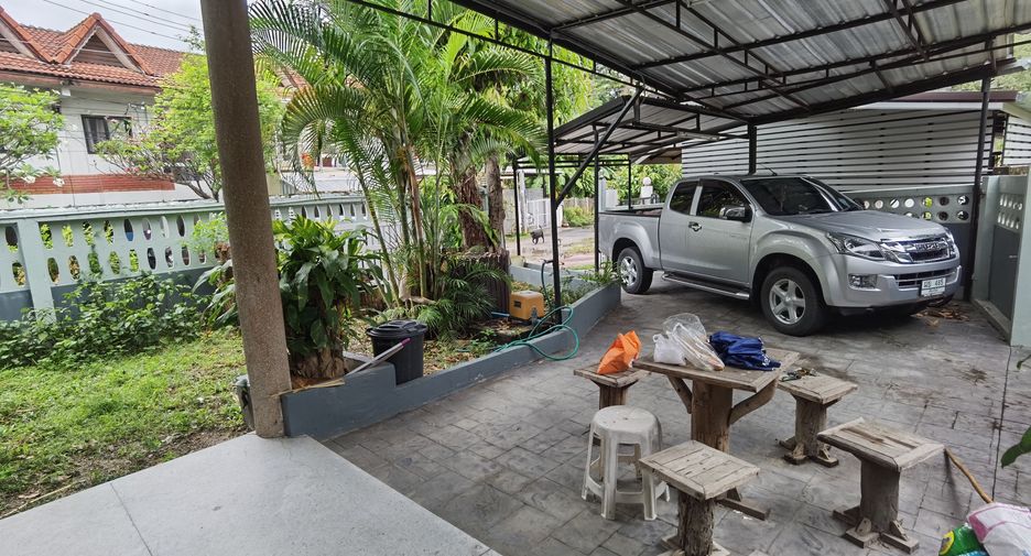 Casa en venta de 4 habitaciones en Mueang Chiang Mai, Chiang Mai