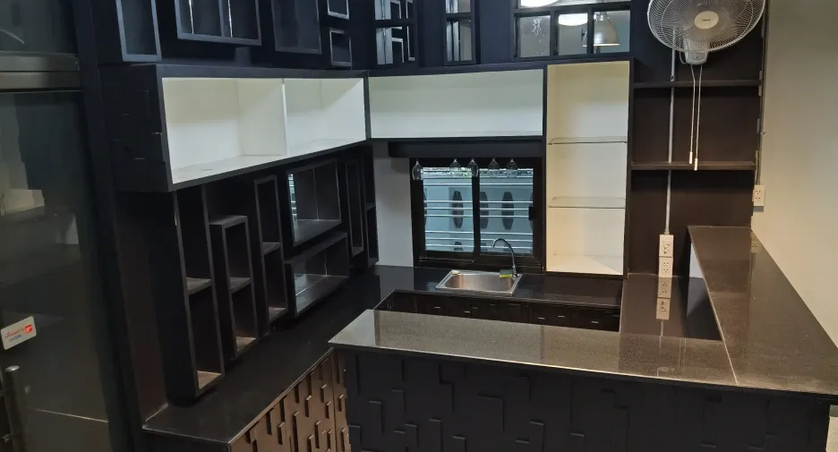 Casa en venta de 4 habitaciones en Mueang Chiang Mai, Chiang Mai