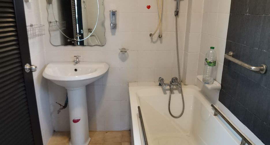 Casa en venta de 4 habitaciones en Mueang Chiang Mai, Chiang Mai