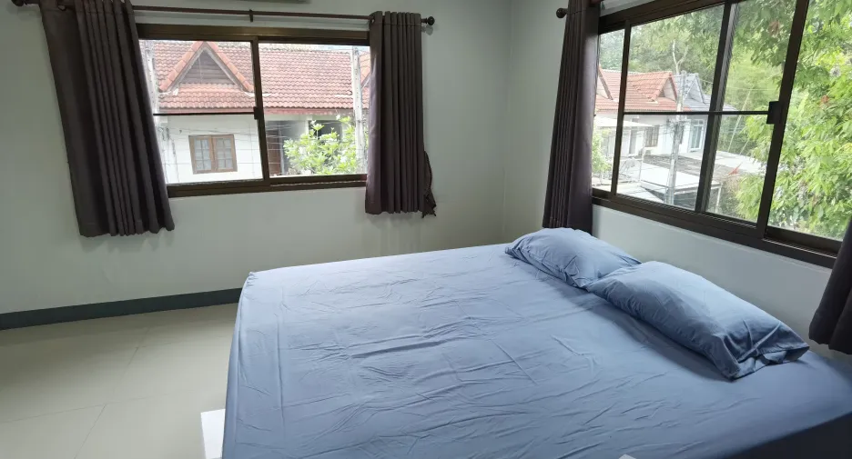 Casa en venta de 4 habitaciones en Mueang Chiang Mai, Chiang Mai