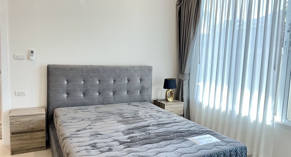 For rent 3 bedrooms villa in Bang Lamung, Chonburi