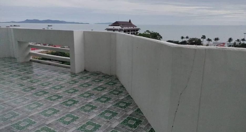 For rent and for sale 2 bedrooms condo in Bang Lamung, Chonburi