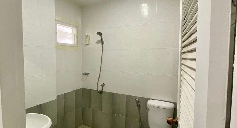 Haus zum Kauf mit 4 Zimmer in Hang Dong, Chiang Mai