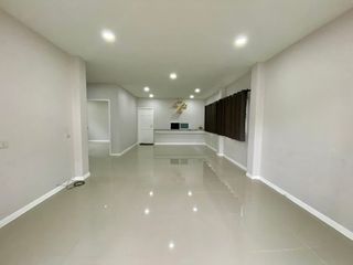 For sale 4 bedrooms house in Hang Dong, Chiang Mai