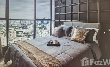 Продажа 2 спальни кондо в Кхлонг Тоеи, Бангкок
