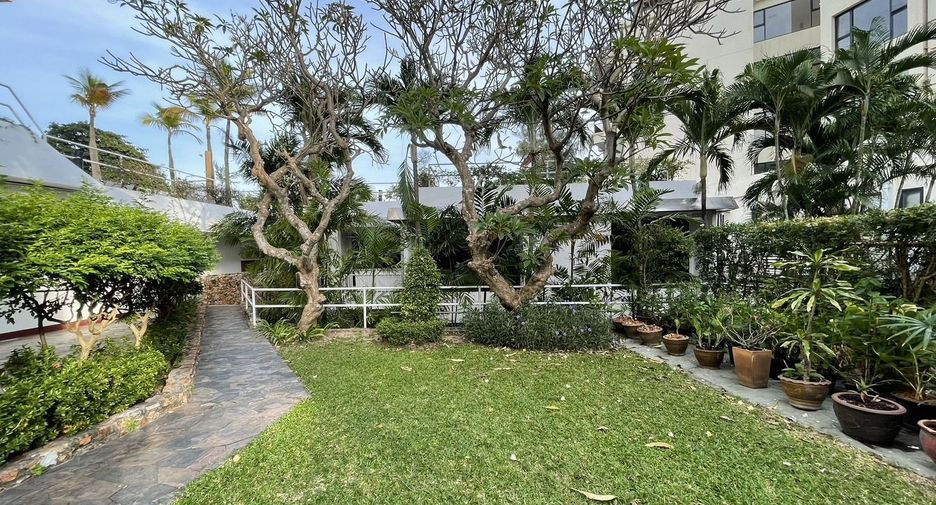 For sale and for rent 4 bedrooms condo in Bang Lamung, Chonburi