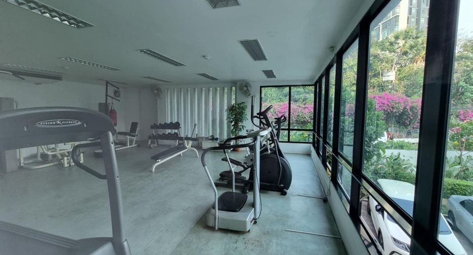 For sale studio condo in Bang Na, Bangkok