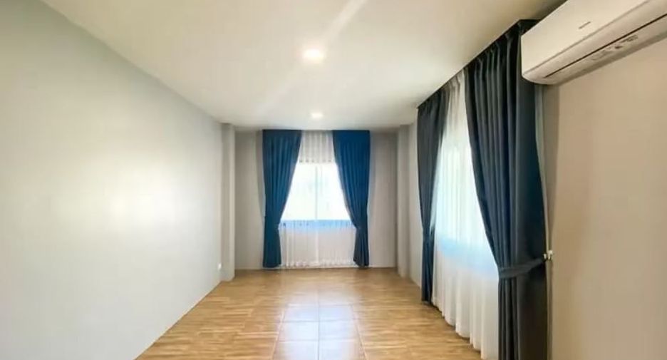 出售 和 出租 4 卧室 独立屋 在 Hang Dong, Chiang Mai