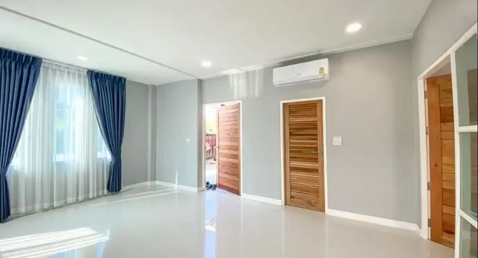 出售 和 出租 4 卧室 独立屋 在 Hang Dong, Chiang Mai