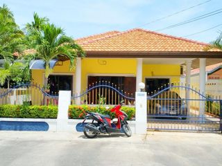 For Rent 3 Bedroom House In Bang Lamung, Chonburi