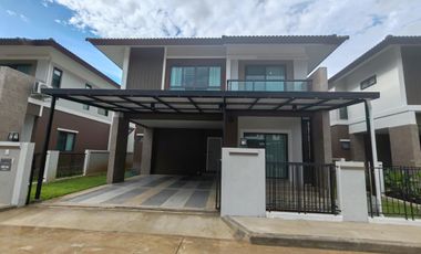 À louer 4 chambres maison à Saraphi, Chiang Mai