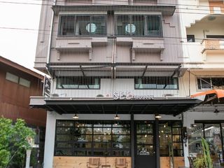 À vendre 5 chambres hôtel à Mueang Chiang Mai, Chiang Mai