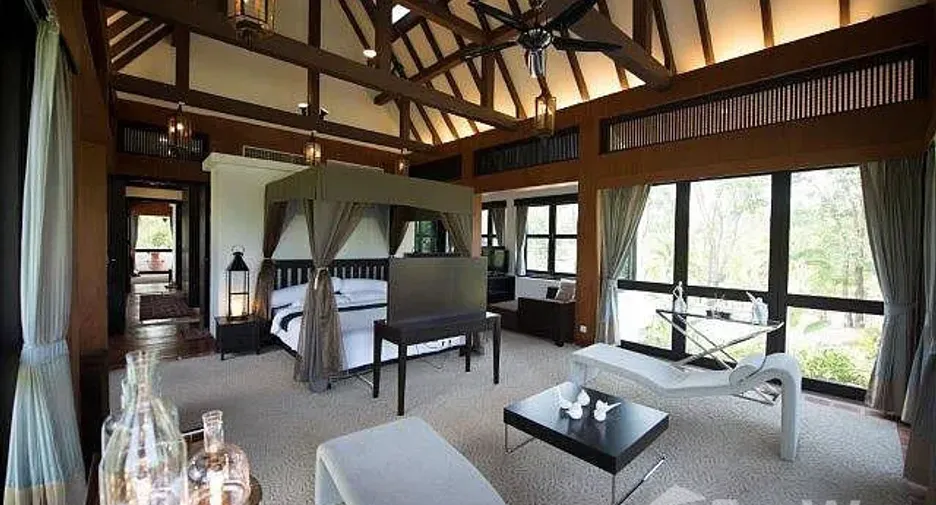 À vendre 4 chambres villa à San Sai, Chiang Mai