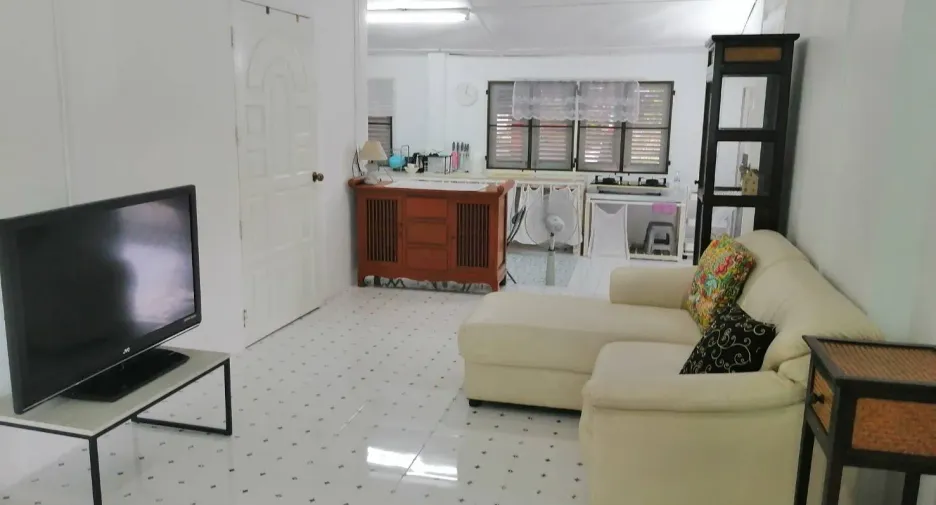 For sale and for rent 7 bedrooms house in Mae Rim, Chiang Mai