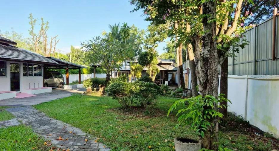 For sale and for rent 7 bedrooms house in Mae Rim, Chiang Mai