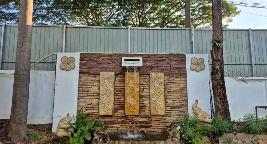 For sale and for rent 7 bedrooms house in Mae Rim, Chiang Mai
