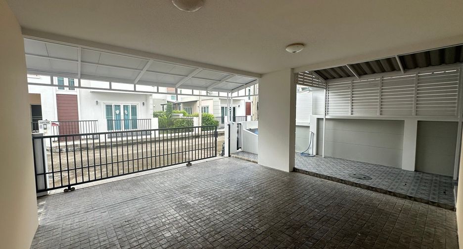 Haus zum Kauf mit 4 Zimmer in San Kamphaeng, Chiang Mai