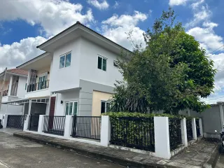 For sale 4 ベッドルーム house in San Kamphaeng, Chiang Mai
