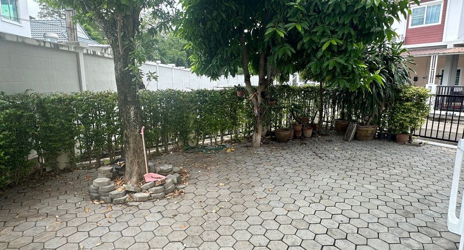 Haus zum Kauf mit 4 Zimmer in San Kamphaeng, Chiang Mai