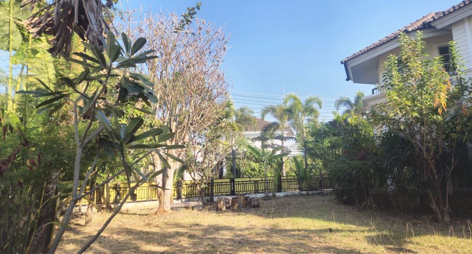 For sale 4 bedrooms house in Doi Saket, Chiang Mai