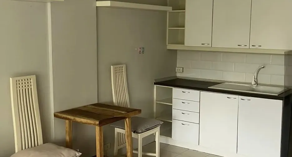 Wohnung zur Miete mit Studio in Bang Kapi, Bangkok