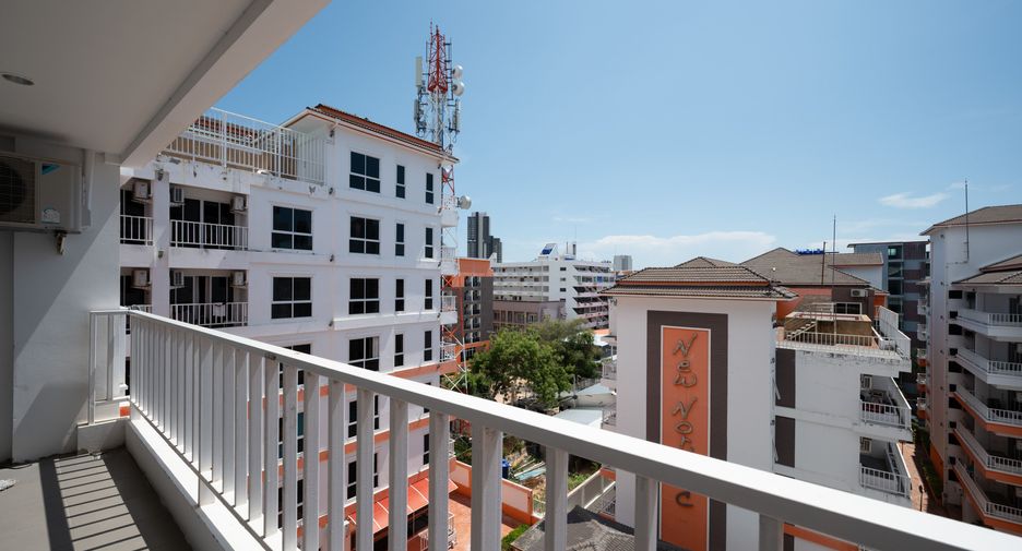 For sale 2 bedrooms condo in Bang Lamung, Chonburi