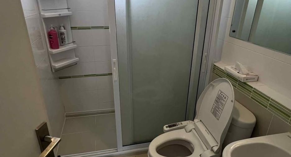 For rent 3 bedrooms house in San Kamphaeng, Chiang Mai