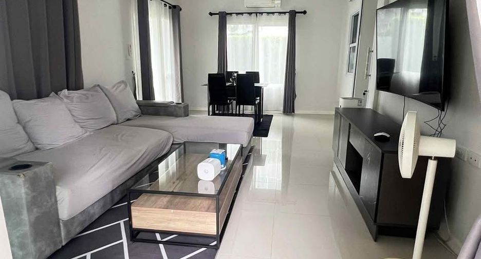 For rent 3 bedrooms house in San Kamphaeng, Chiang Mai