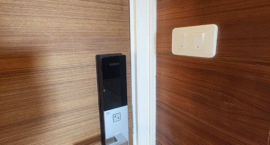 Condo en alquiler de 2 habitaciones en Mueang Chiang Mai, Chiang Mai