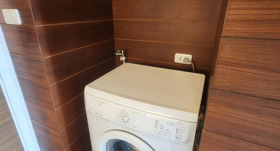 Condo en alquiler de 2 habitaciones en Mueang Chiang Mai, Chiang Mai