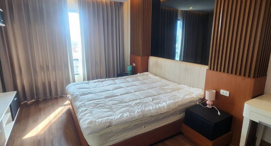 Condo en alquiler de 2 habitaciones en Mueang Chiang Mai, Chiang Mai