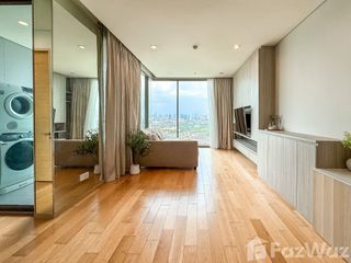 Condo en venta de 2 habitaciones en Yan Nawa, Bangkok