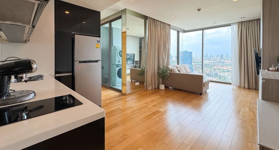For sale 2 bedrooms condo in Yan Nawa, Bangkok