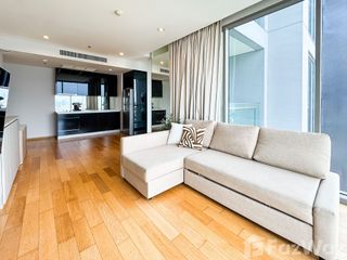 Condo en venta de 2 habitaciones en Yan Nawa, Bangkok