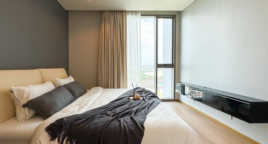 For sale 2 bedrooms condo in Yan Nawa, Bangkok
