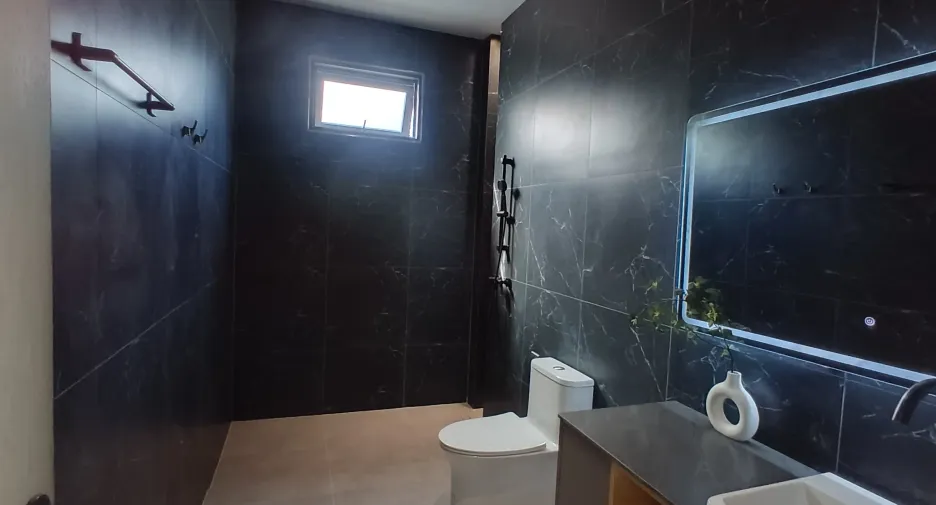 Haus zum Kauf mit 4 Zimmer in Hang Dong, Chiang Mai